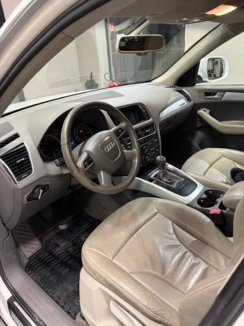 Audi Q5 2.0 tdi quattro 170cv dpf - Immagine 7