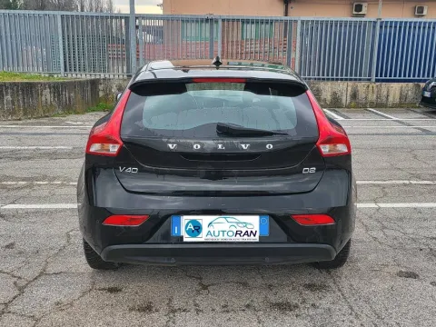 Volvo V40 2.0 d2 Business my17 - Immagine 4