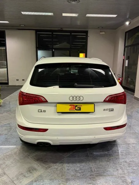 Audi Q5 2.0 tdi quattro 170cv dpf - Immagine 12