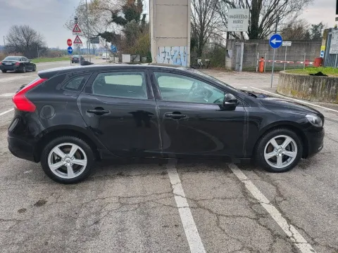 Volvo V40 2.0 d2 Business my17 - Immagine 7
