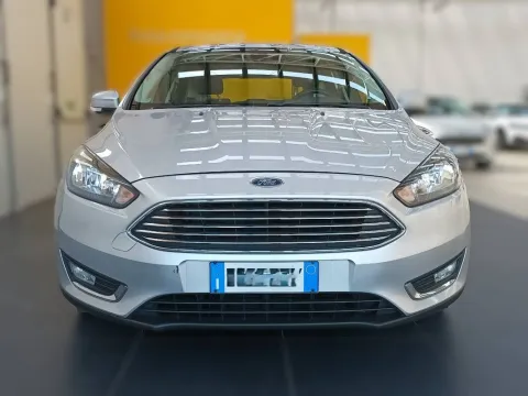 Ford Focus 5p 1.5 tdci Titanium s&s 120cv - Immagine 2