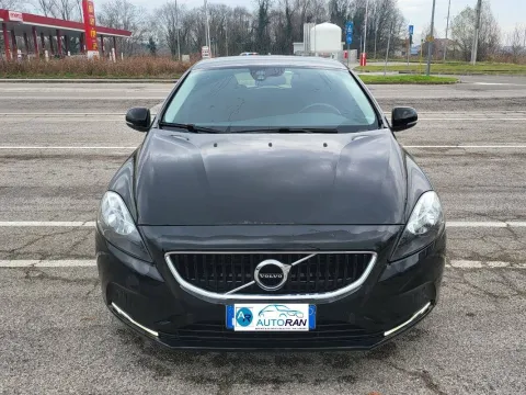 Volvo V40 2.0 d2 Business my17 - Immagine 9