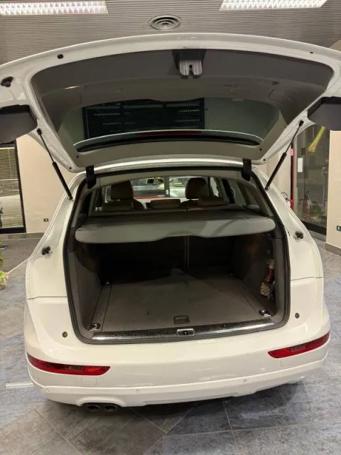Audi Q5 2.0 tdi quattro 170cv dpf - Immagine 17