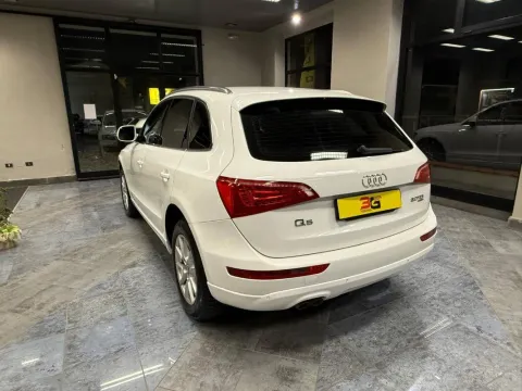 Audi Q5 2.0 tdi quattro 170cv dpf - Immagine 21