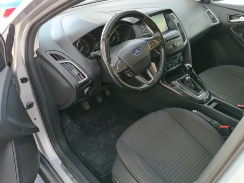 Ford Focus 5p 1.5 tdci Titanium s&s 120cv - Immagine 12