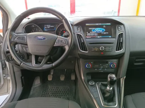 Ford Focus 5p 1.5 tdci Titanium s&s 120cv - Immagine 16