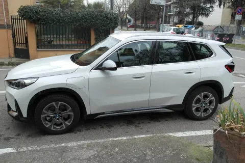 BMW X1 xdrive 30e X-Line auto - Immagine 2