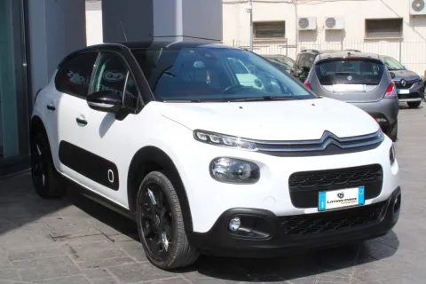Citroen C3 1.2 puretech Shine s&s 110cv eat6 my18 - Immagine 3