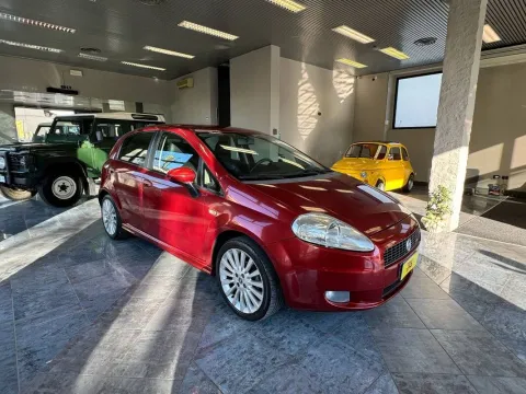 Fiat Grande Punto 5p 1.4 sjt 16v Sport 95cv - Immagine 17