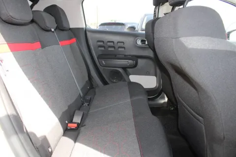 Citroen C3 1.2 puretech Shine s&s 110cv eat6 my18 - Immagine 9