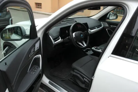 BMW X1 xdrive 30e X-Line auto - Immagine 11