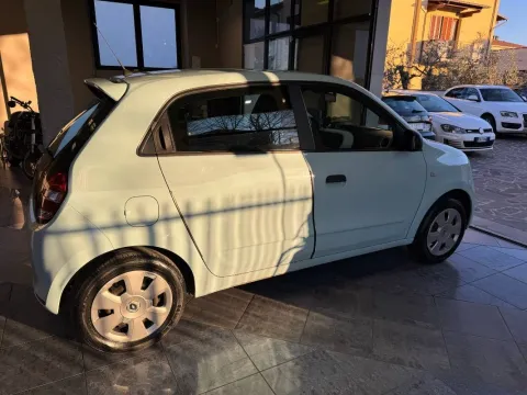 Renault Twingo 1.0 sce Live 70cv - Immagine 4