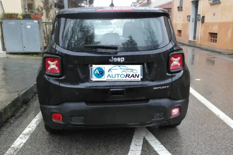 Jeep Renegade 1.6 mjt Sport fwd 95cv my18 - Immagine 4
