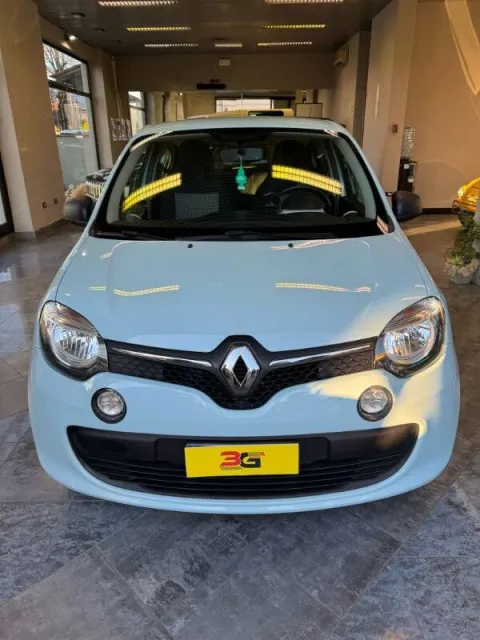 Renault Twingo 1.0 sce Live 70cv - Immagine 6