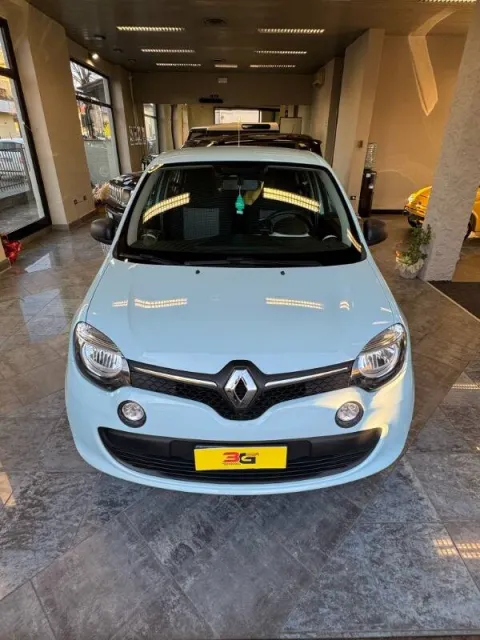 Renault Twingo 1.0 sce Live 70cv - Immagine 12