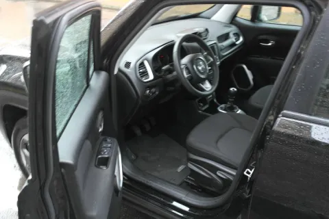 Jeep Renegade 1.6 mjt Sport fwd 95cv my18 - Immagine 12