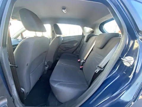 Ford Fiesta 5p 1.5 tdci Business 75cv - Immagine 9