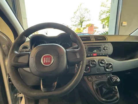 Fiat Panda 1.2 Lounge 69cv - Immagine 16