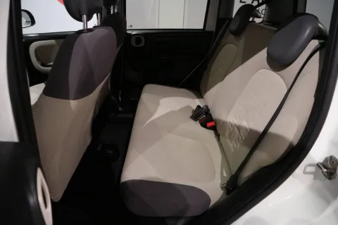 Fiat Panda 1.3 mjt 16v 4x4 s&s 80cv - Immagine 10