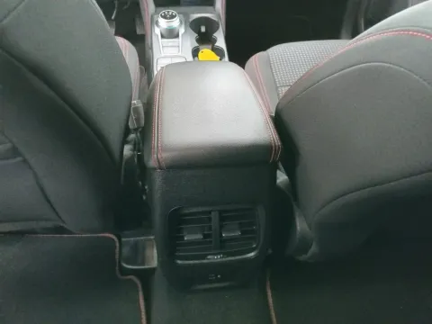 Ford Kuga 2.5 full hybrid ST-Line 2wd 190cv cvt - Immagine 18