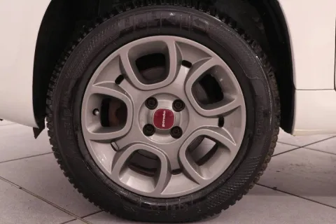 Fiat Panda 1.3 mjt 16v 4x4 s&s 80cv - Immagine 26