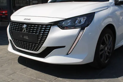 Peugeot 208 1.2 puretech Active s&s 75cv - Immagine 2