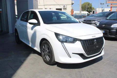 Peugeot 208 1.2 puretech Active s&s 75cv - Immagine 4