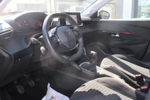 Peugeot 208 1.2 puretech Active s&s 75cv - Immagine 14