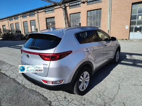 Kia Sportage 1.7 crdi Class Style Pack 2wd 115cv - Immagine 5