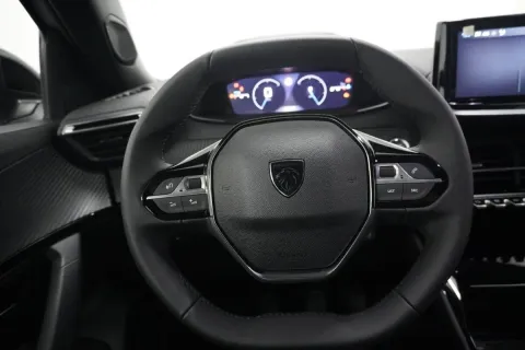 Peugeot 2008 1.2 puretech Allure s&s 100cv - Immagine 12