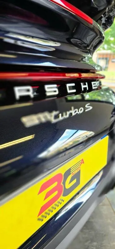 Porsche 911 Coupe 3.7 Turbo S auto - Immagine 3