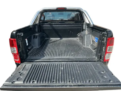Ford Ranger 2.2 tdci double cab XLT - Immagine 3