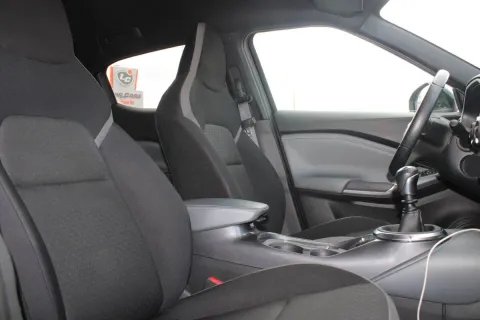 Nissan Juke 1.0 dig-t N-Connecta 114cv - Immagine 13