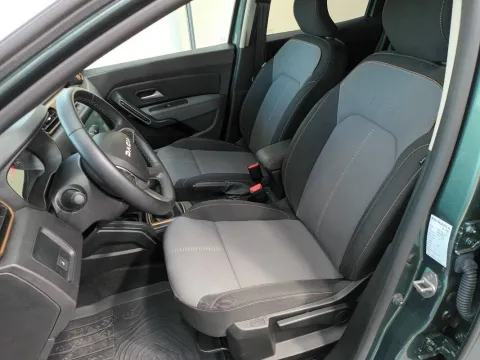 Dacia Duster 1.5 blue dci Extreme 4x2 115cv - Immagine 13