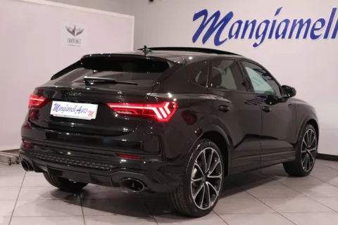 Audi Q3 Sportback RS 2.5 quattro s-tronic - Immagine 6