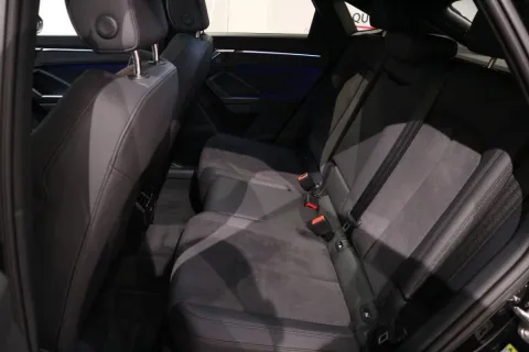 Audi Q3 Sportback RS 2.5 quattro s-tronic - Immagine 10