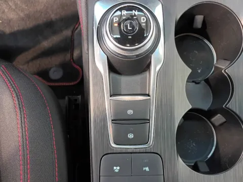 Ford Kuga 2.5 full hybrid ST-Line 2wd 190cv cvt - Immagine 28