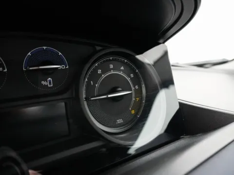 Lancia Ypsilon 1.0 firefly hybrid Platino s&s 70cv - Immagine 14