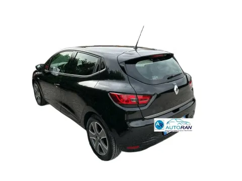 Renault Clio 5p 0.9 tce Energy s&s 90cv - Immagine 4