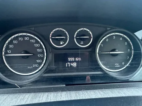 Lancia Ypsilon 1.2 8v Platinum ecochic Gpl 69cv - Immagine 8