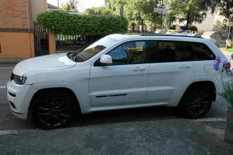 Jeep Grand Cherokee 3.0 V6 S Model 250cv auto - Immagine 2