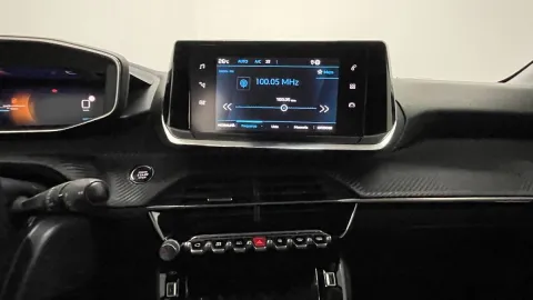 Peugeot 208 1.2 puretech Allure Pack s&s 100cv - Immagine 16