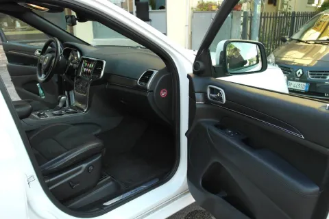 Jeep Grand Cherokee 3.0 V6 S Model 250cv auto - Immagine 15