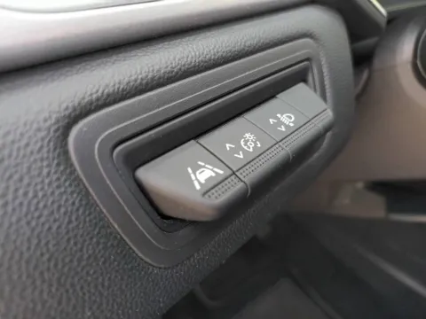 Renault Captur 1.6 E-Tech hybrid Intens 145cv auto - Immagine 29