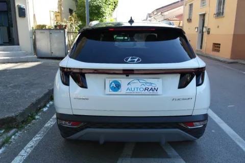 Hyundai Tucson 1.6 t-gdi 48V Xline 2wd imt - Immagine 4