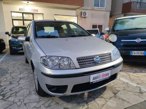 Fiat Punto 5p 1.3 mjt 16v Classic Dynamic - Immagine 3
