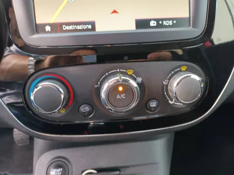 Renault Captur 1.5 dci Sport Edition 90cv - Immagine 23
