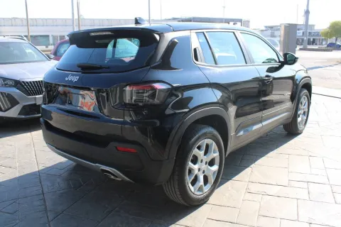 Jeep Avenger 1.2 turbo Altitude fwd 100cv - Immagine 5
