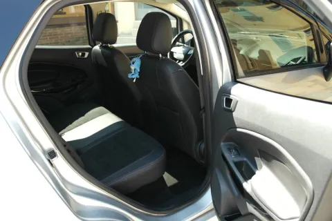 Ford EcoSport 1.5 tdci ST-Line Black Edition s&s 100cv - Immagine 14