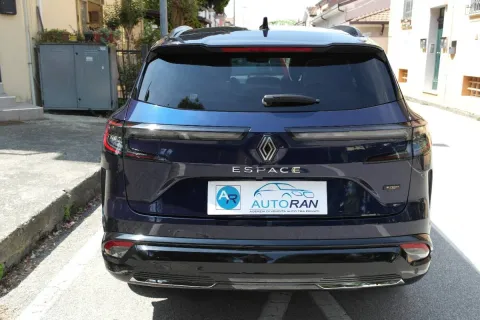 Renault Espace 1.2 e-Tech full hybrid Iconic 200cv auto - Immagine 4